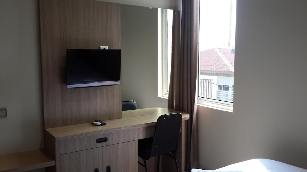 Benito Residence Tangerang Room photo
